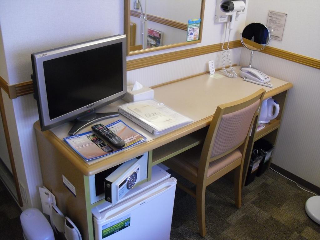 Toyoko Inn Hokkaido Kushiro Juji-Gai Exterior foto